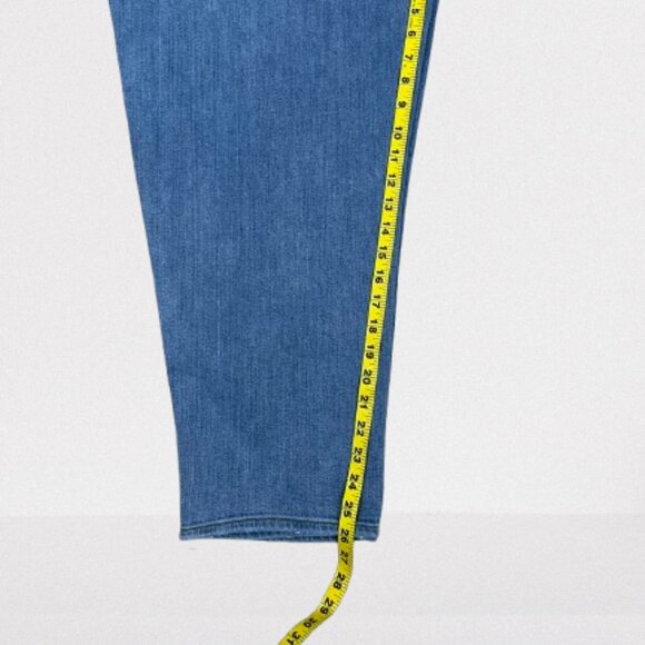 Madewell Pull On Relaxed Jeans In Bellview Wash Size XL - Picture 9 of 10